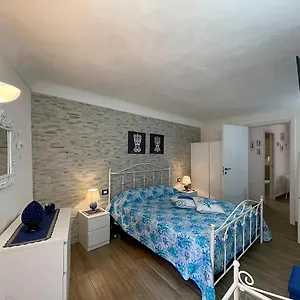 Domus Caricatore Appartement